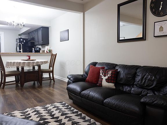 4th image of 1283 Pineview Trl APT C