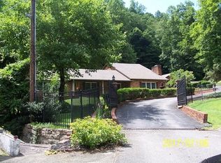 95 Desire Dr, Whitesburg, KY 41858