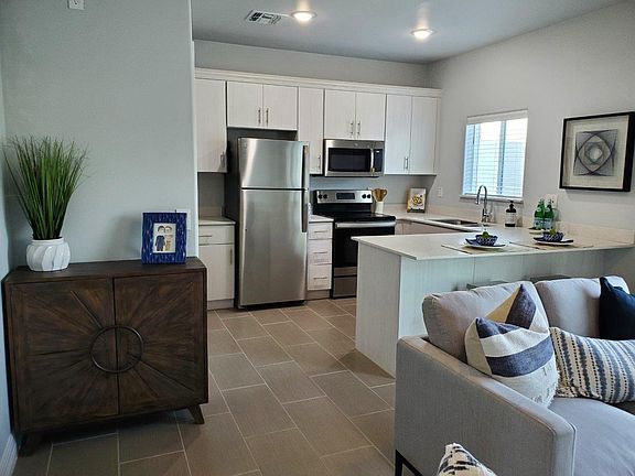 5th image of 15350 N 29th St #1