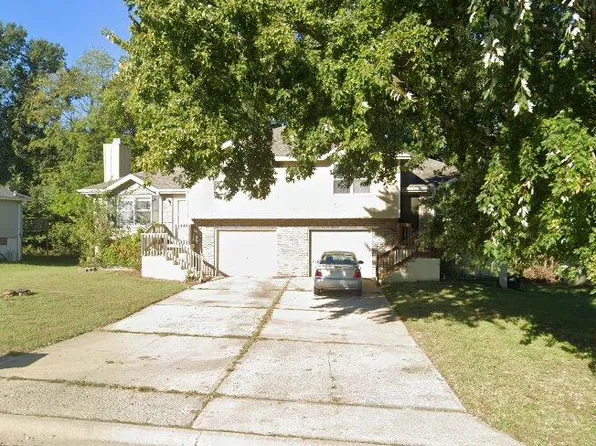 1110 S Zoll St #B, Warrensburg, MO 64093