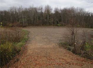 676 Waterdam Rd, Canonsburg, PA 15317