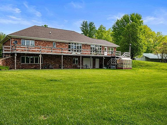 4th image of 8470 N County Road 450 E