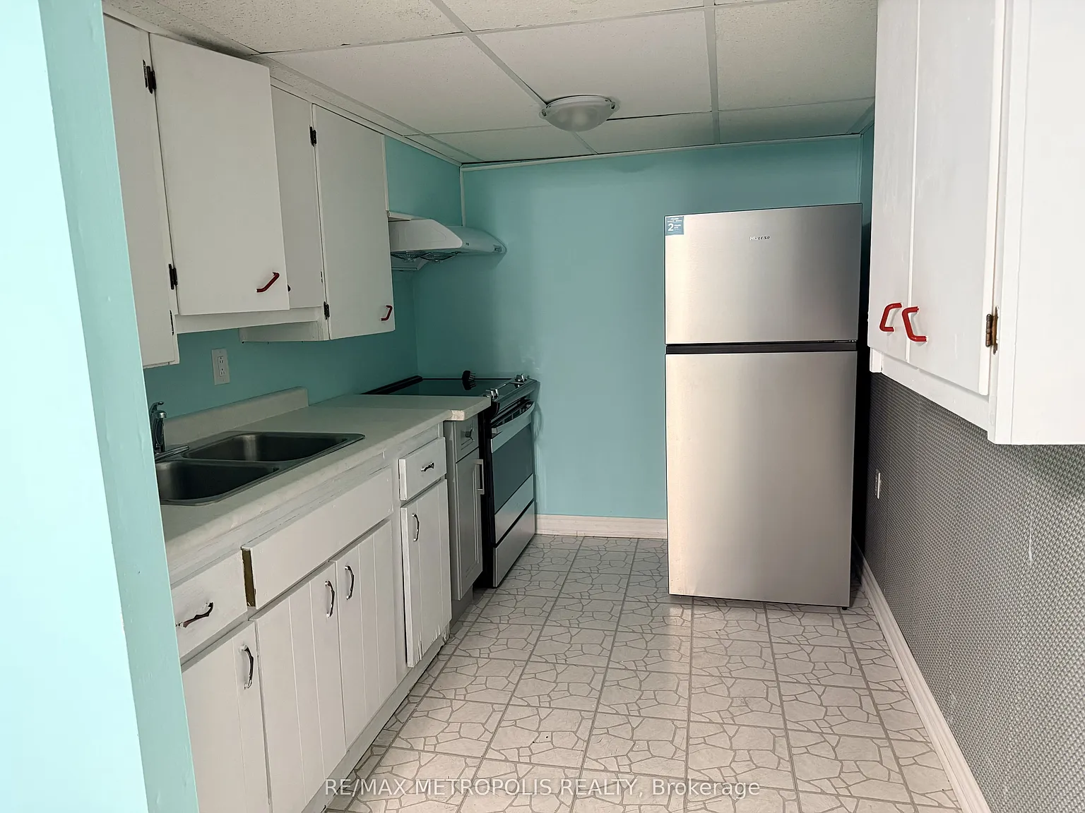 2 bed, $2,000 — Photo 4