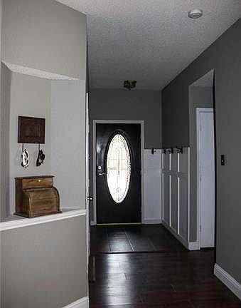 3rd image of 1026 Barkridge Dr