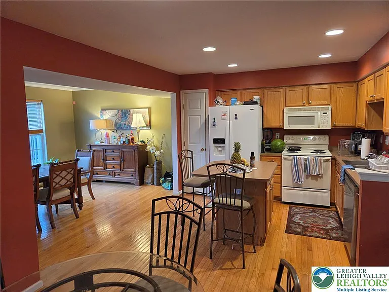 4051 Tournament Ct — Photo 12