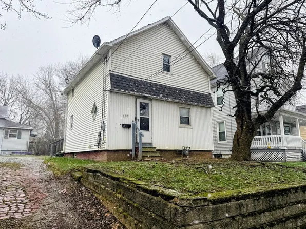 689 Kling St, Akron, OH 44311