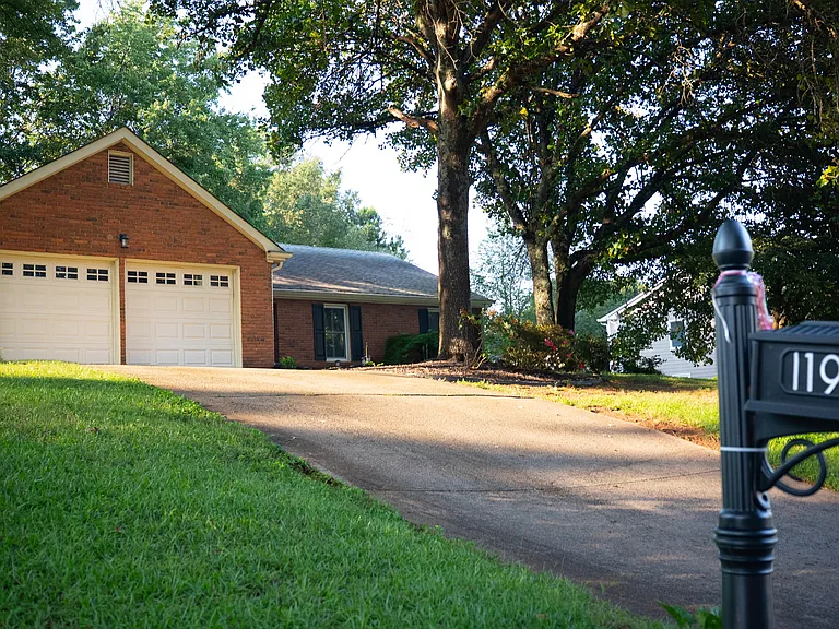 1190 Meadow Oaks Dr NW — Photo 13