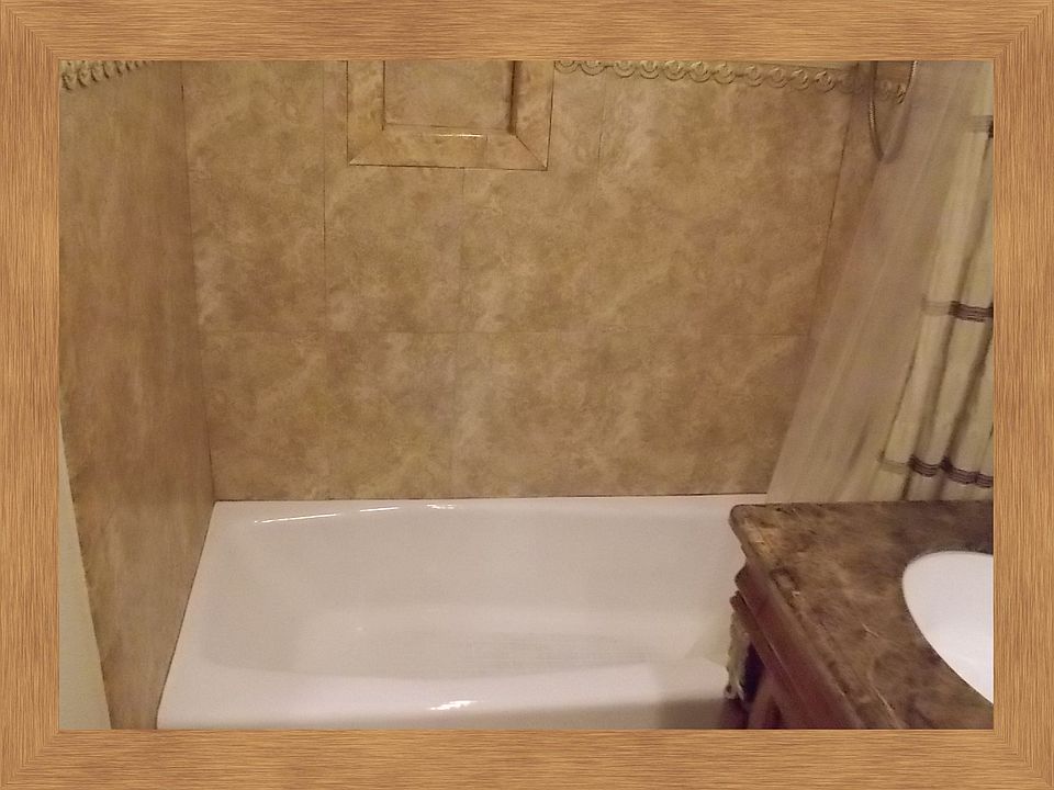 1st image of 10314 S Gramercy Pl