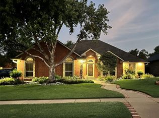 13301 Vandiver Dr, Oklahoma City, OK 73142