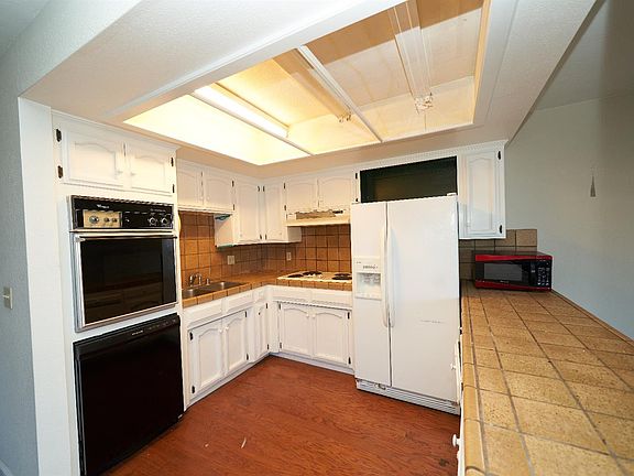 4th image of 36266 Eagles Nest Ln