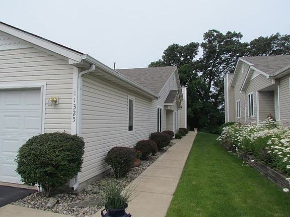 2nd image of 11325 Valley Dr