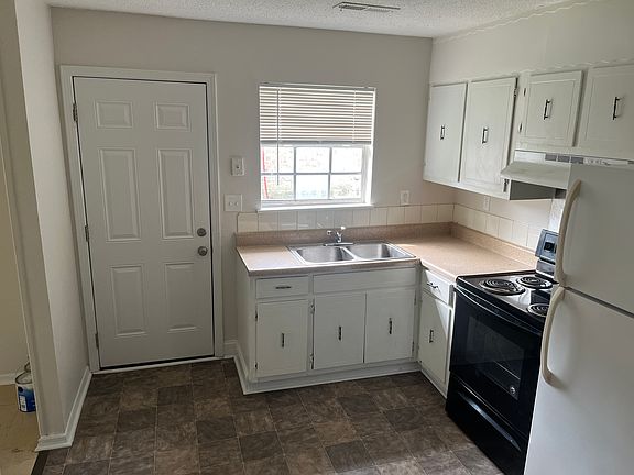 5th image of 6317 Talladega Ave #B