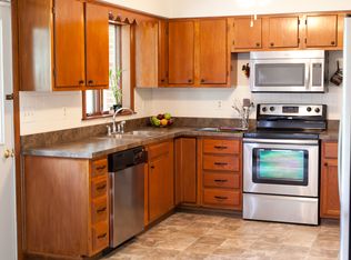 134 Overcliff Rd, Cincinnati, OH 45233