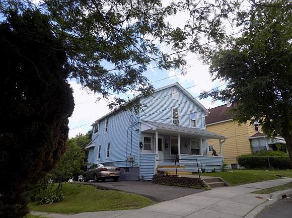 2nd image of 36 Holland St