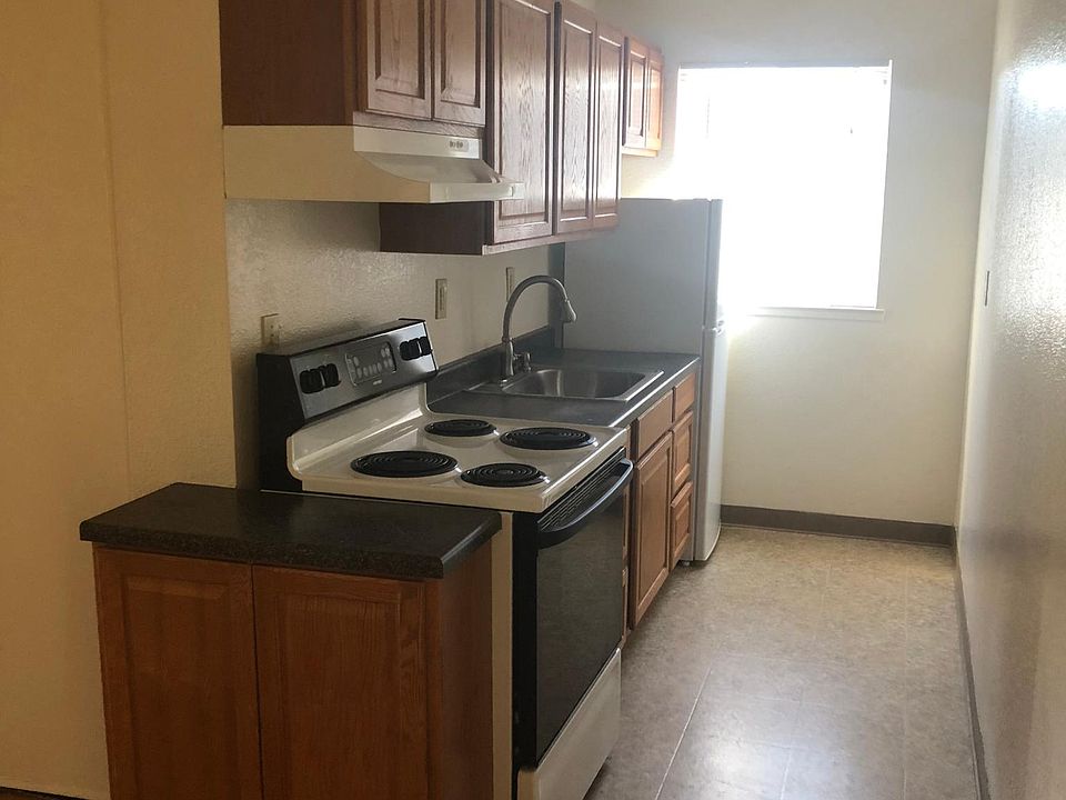 1st image of 334 Louisiana St