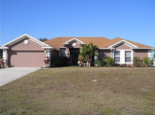 2606 NE 3rd Ave, Cape Coral, FL 33909