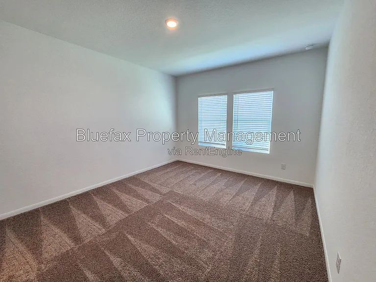 13907 Sickle Rdg — Photo 20