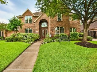 9722 Mystic Crossing Ct, Houston, TX 77065
