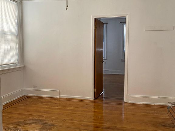 5th image of 10866 41st Ave Floor 1