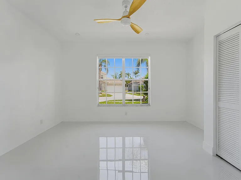 8213 Quail Meadow Trce — Photo 19