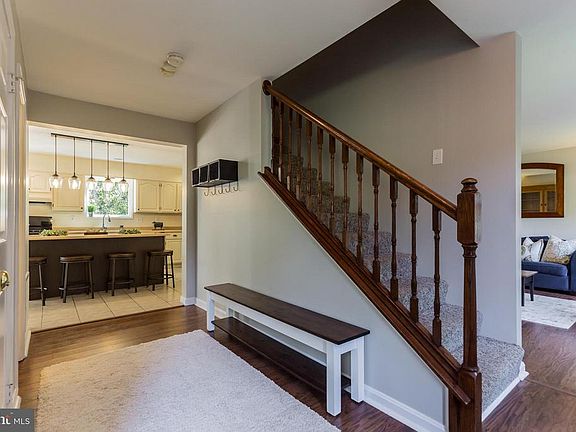 5th image of 1916 Aberdeen Dr
