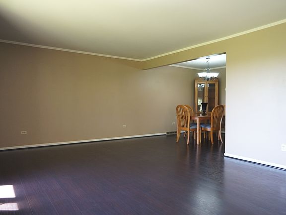 3rd image of 15415 Aster St #81