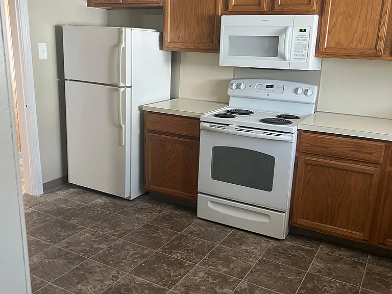 1568 Lincoln Ave #2 — Photo 10