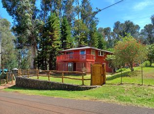 16 Ehu Rd, Makawao, HI 96768
