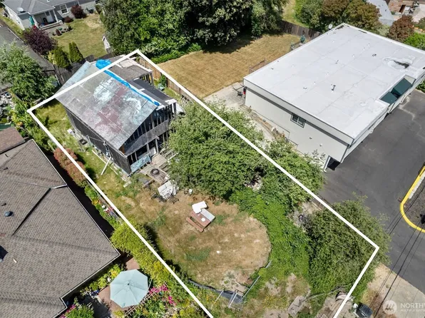 10735 Myers Way S, Seattle, WA 98168