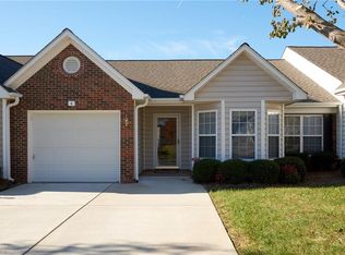 4 Rutherglen Ln, Greensboro, NC 27455