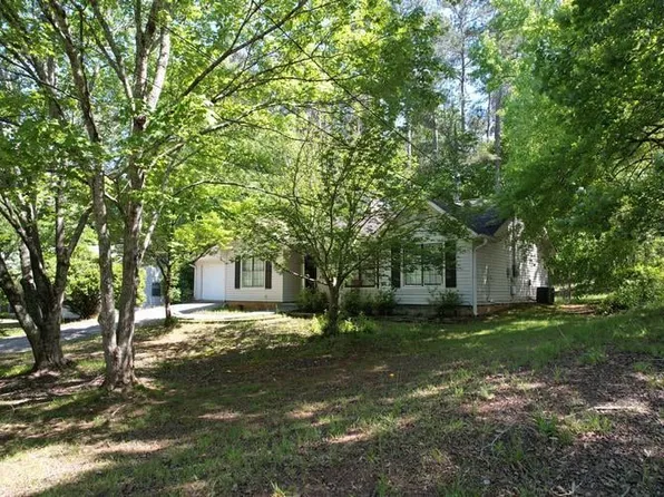 1243 Winslow Dr, Jonesboro, GA 30238