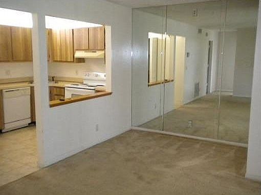 Kitchen/Dininng area