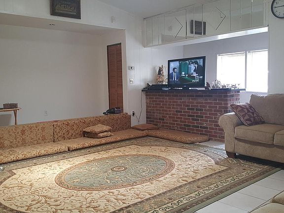 4th image of 6323 Carranza Dr
