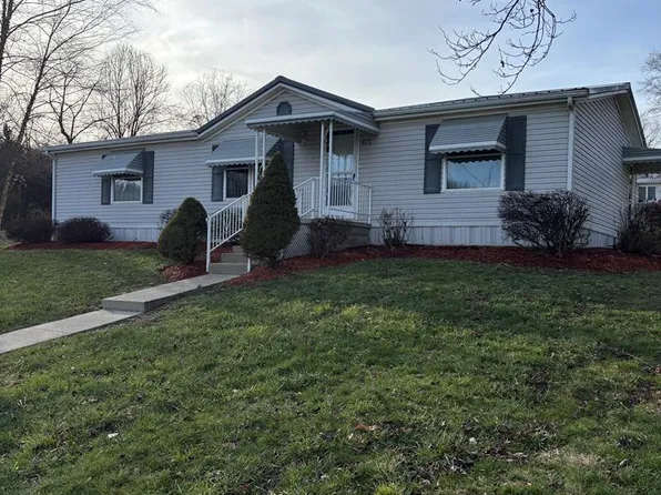 475 Knigge Rd, Oak Hill, OH 45656