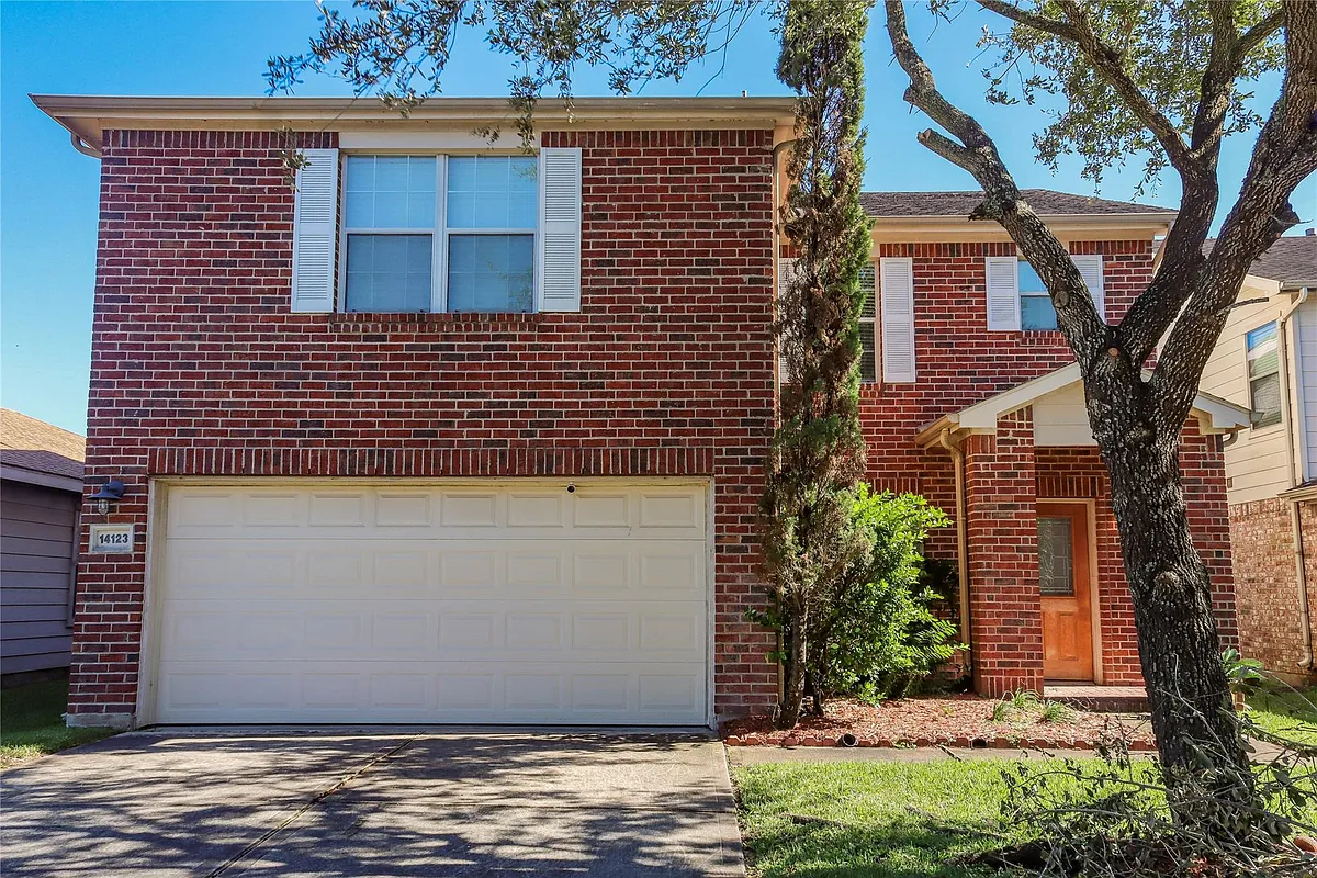 Building Photo - 14123 Autumn Ridge Trail Dr