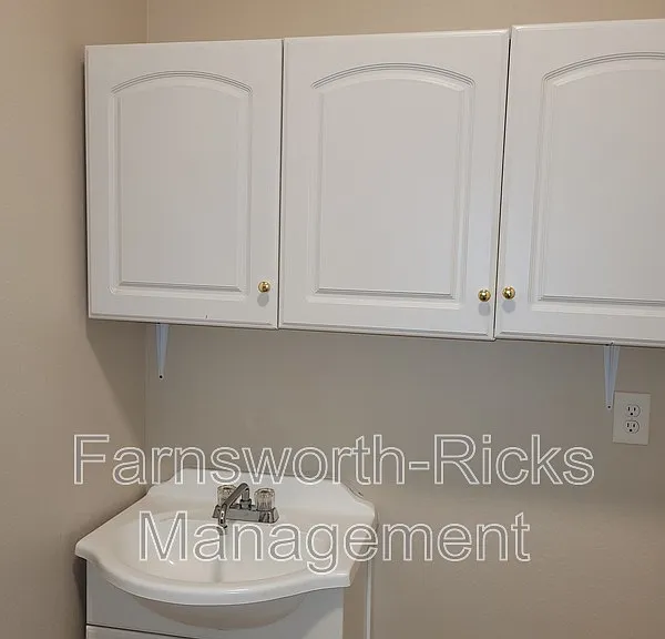 1270 W Flintlock Way — Photo 18