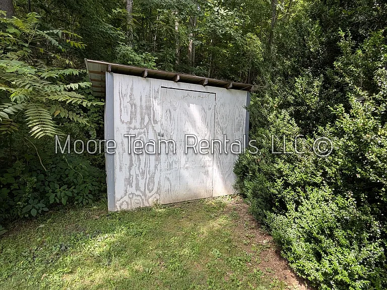 5399 Greenville Hwy — Photo 14