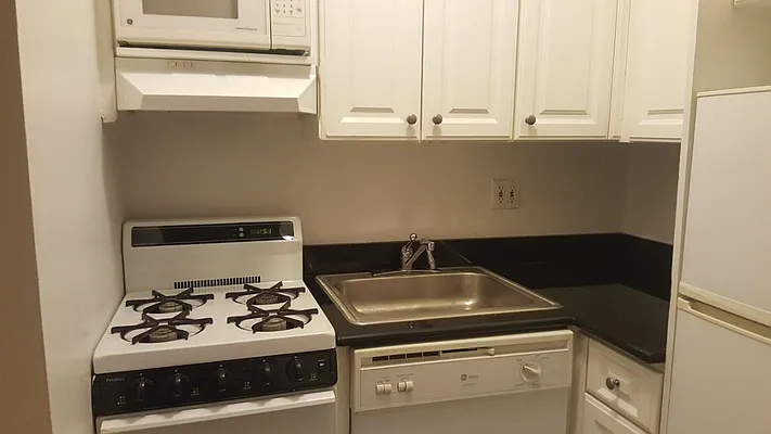 Rented by Metropolitan Property Group | media 22