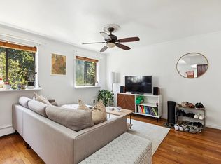 468 17th St #B2, Brooklyn, NY 11215