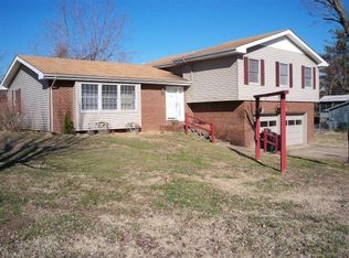 564 Shamrock Dr, Madisonville, KY