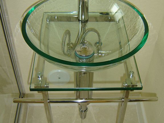 MODERN FIXTURES 