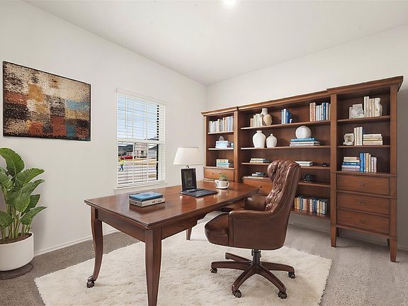 4th image of 3023 Sycamore Run Ln