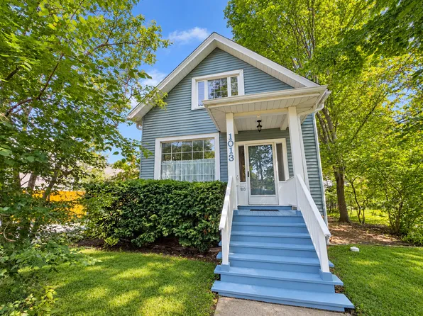 1013 Simpson St, Evanston, IL 60201