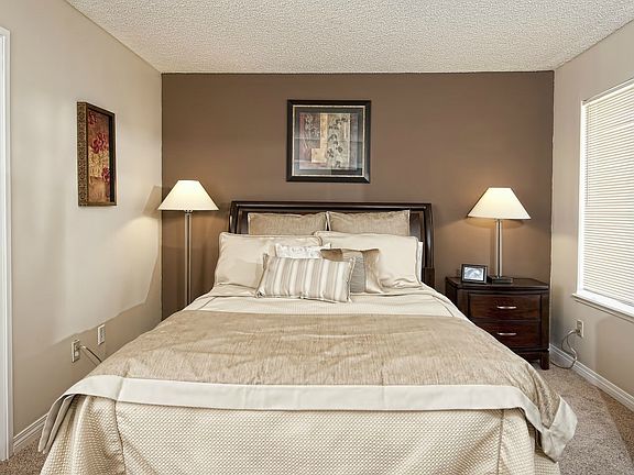 3rd image of 11818 Paseo Lucido APT 2016