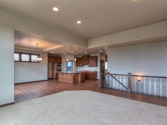 5th image of 4301 S Silver Creek Ln