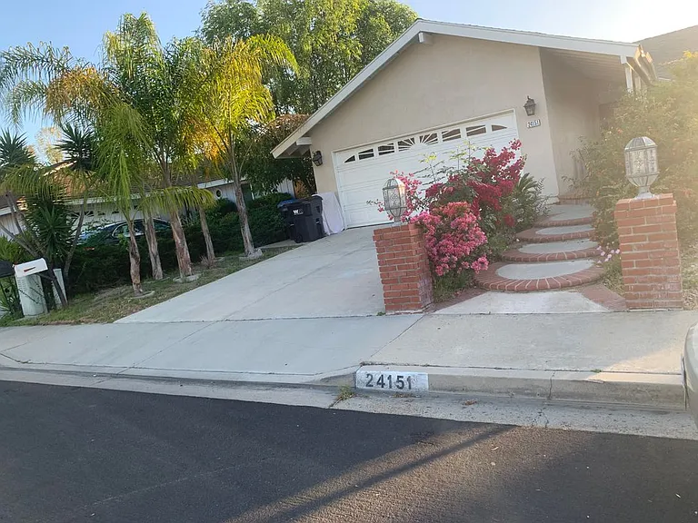 24151 El Tiradore Cir — Photo 20