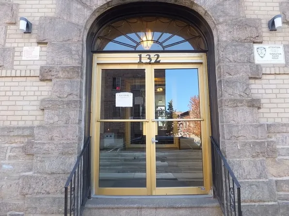 132 W 169th St #5, Bronx, NY 10452