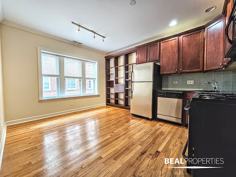3244-54 N Clifton Ave — Photo 16