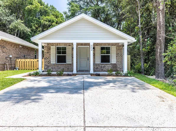 454 Reeves St, Niceville, FL 32578