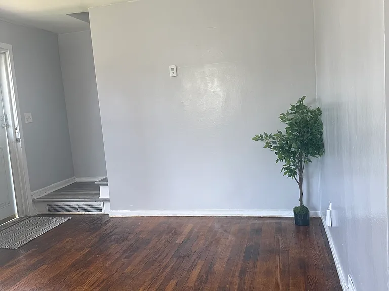43 Pioneer Cir — Photo 3